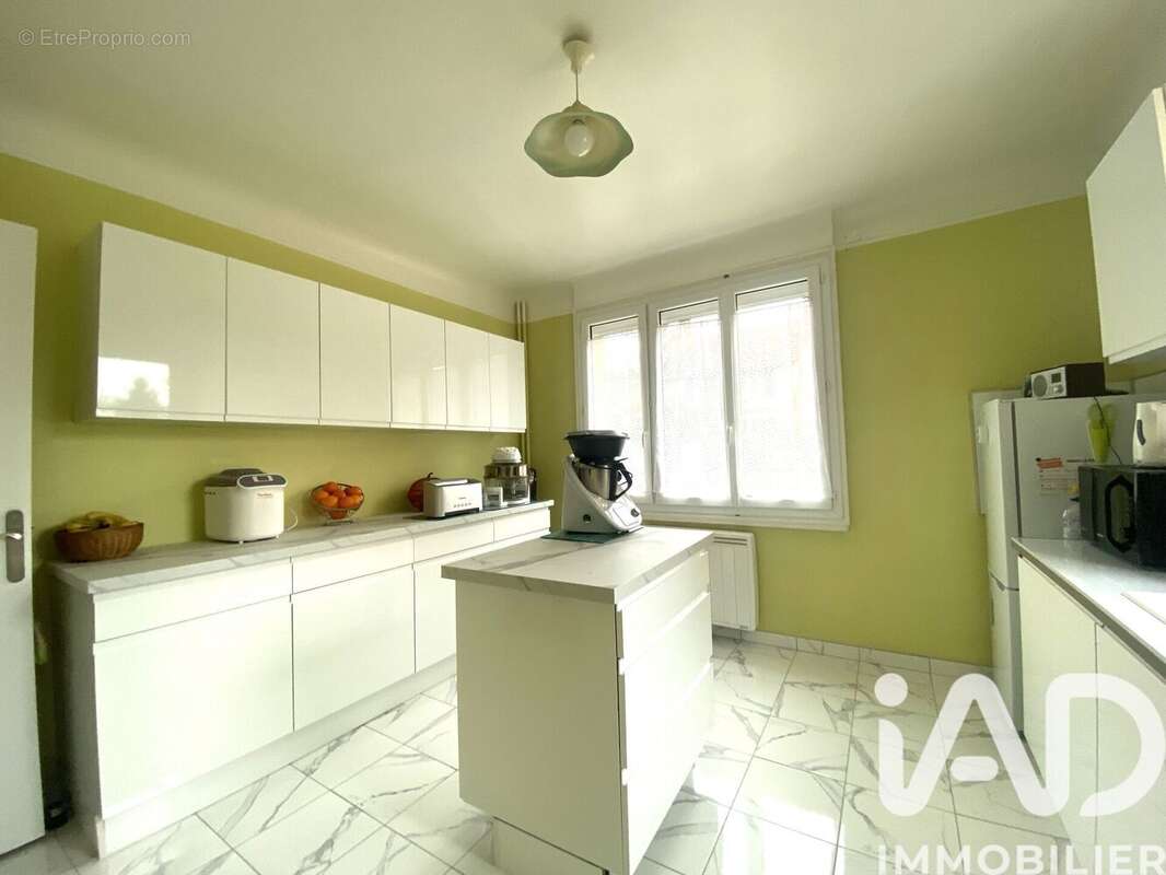 Photo 7 - Maison à POIGNY-LA-FORET