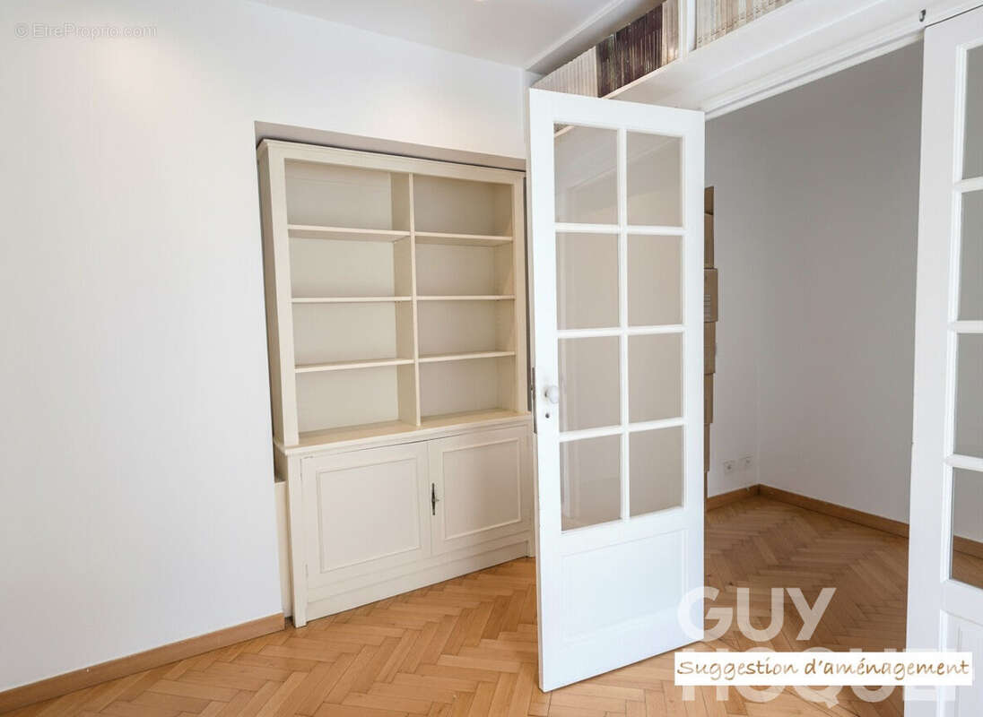 Appartement à VERSAILLES