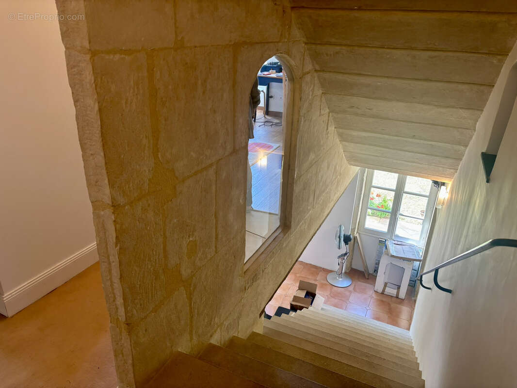 Maison à GRIGNAN