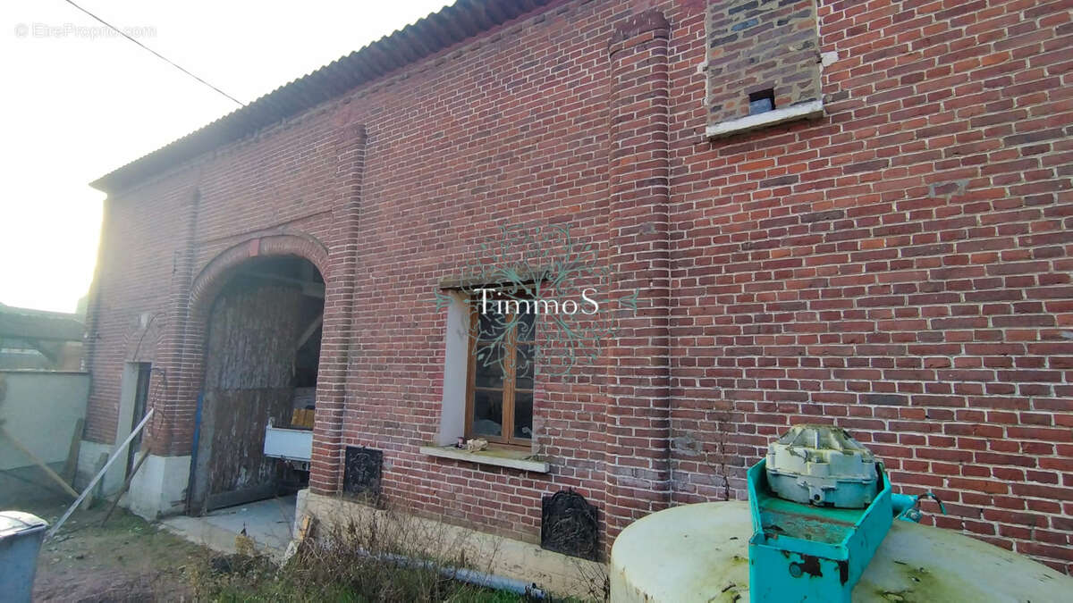 Maison à LAVERSINES