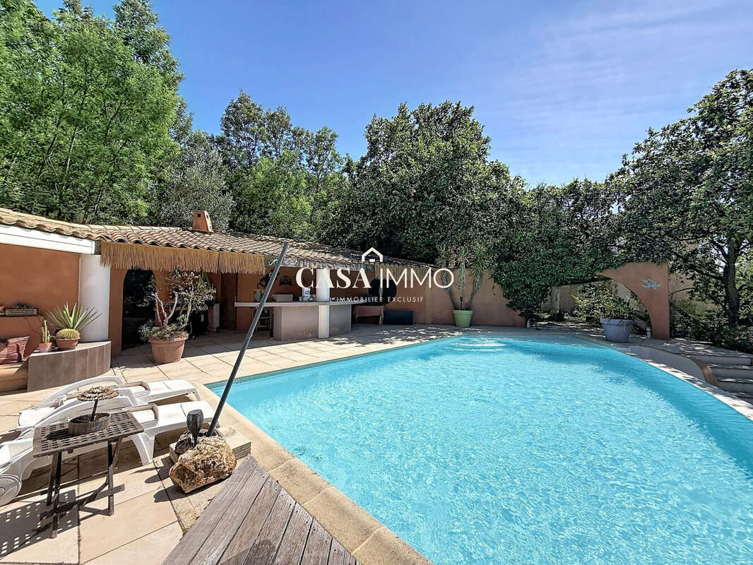 Maison à PIERREFEU-DU-VAR