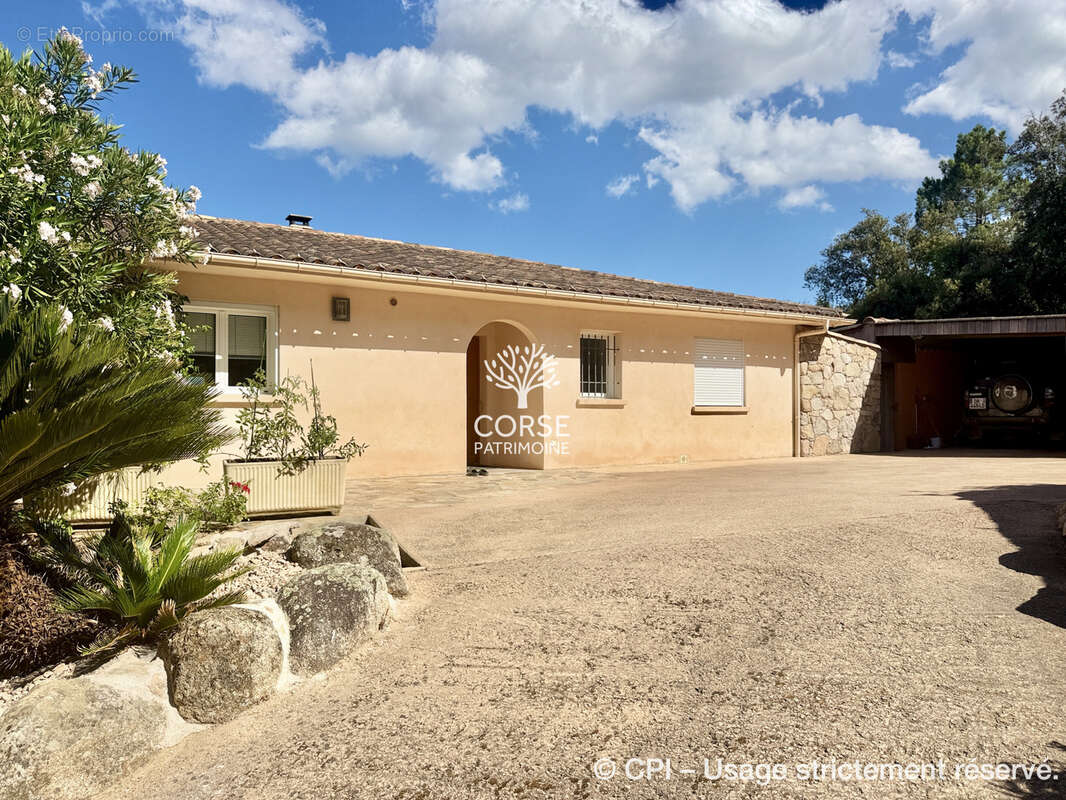 Maison à PORTO-VECCHIO