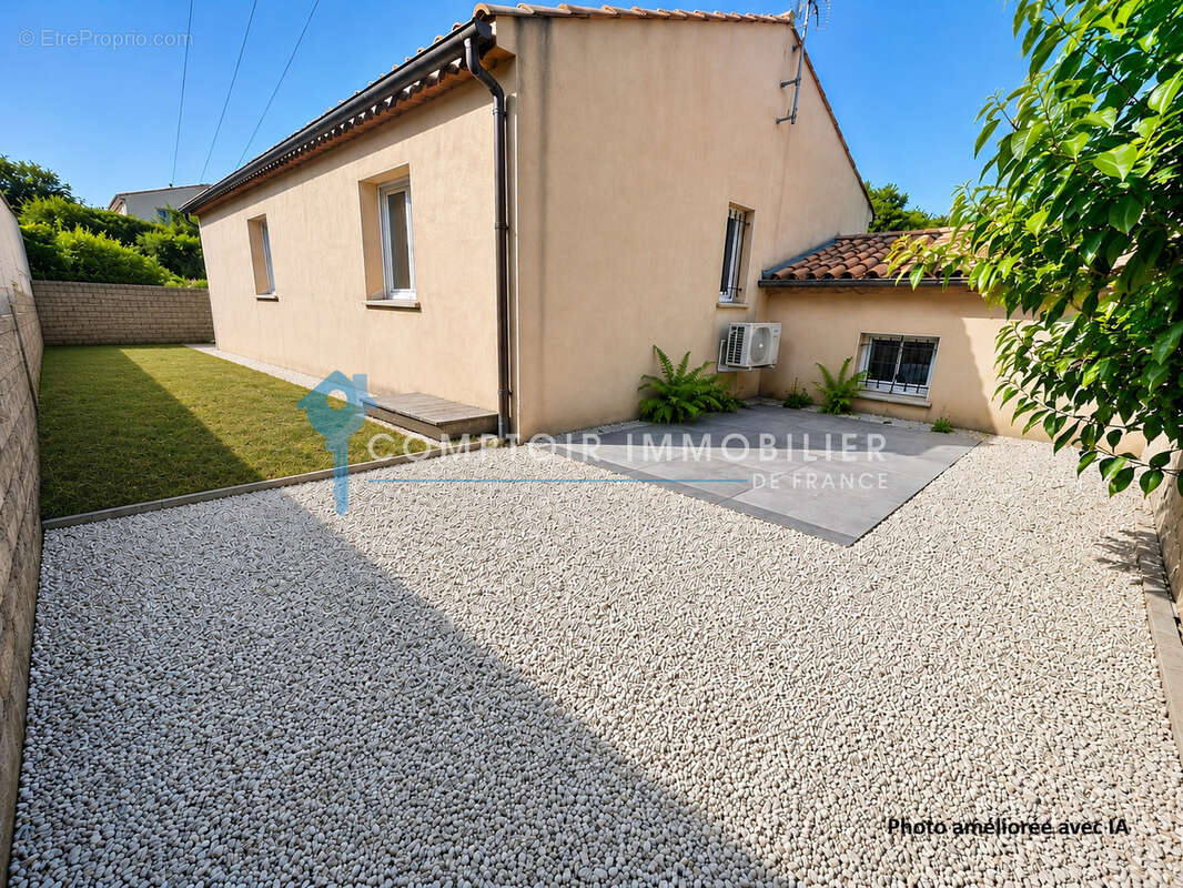 Clermont l'Hérault - Jolie maison T4 avec garage et jardin - photo 4