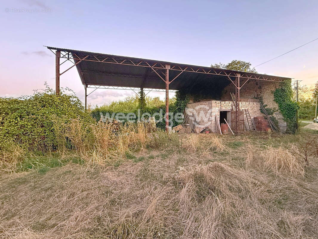 Maison à MAISONNEUVE