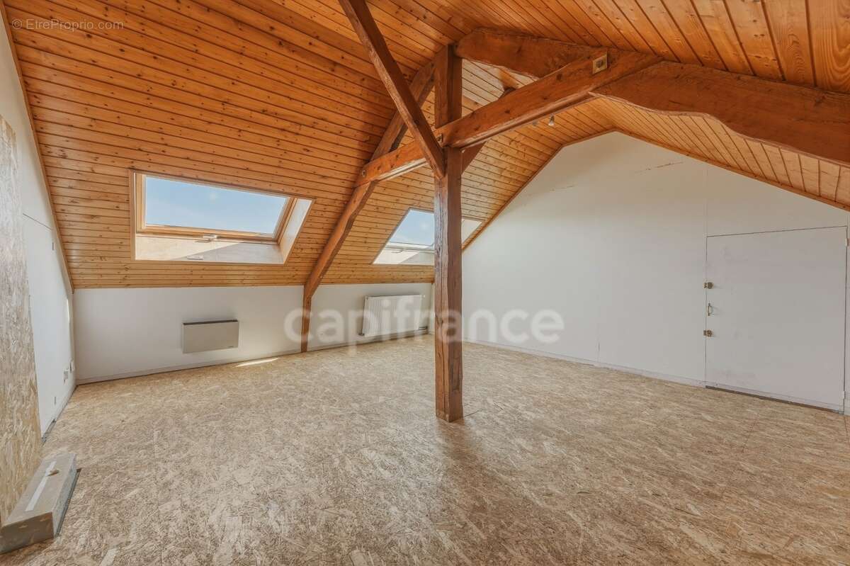 Maison à vendre 5 pièces GEX (01) - photo 23