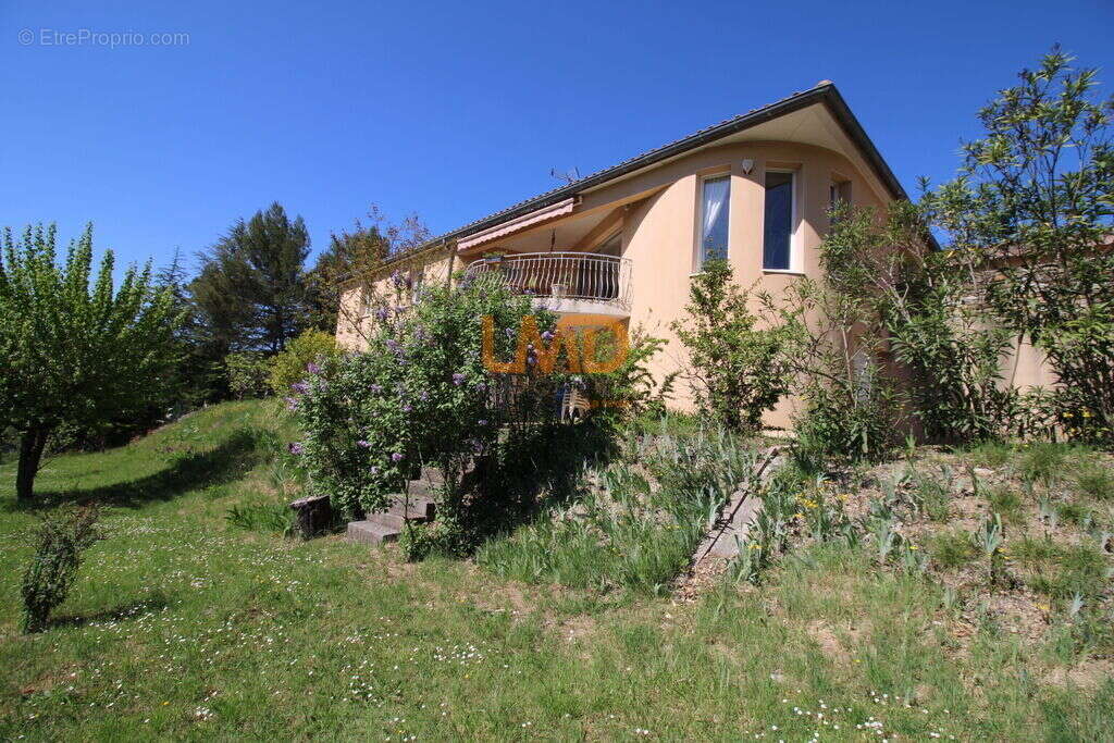 Maison à ROUSSON