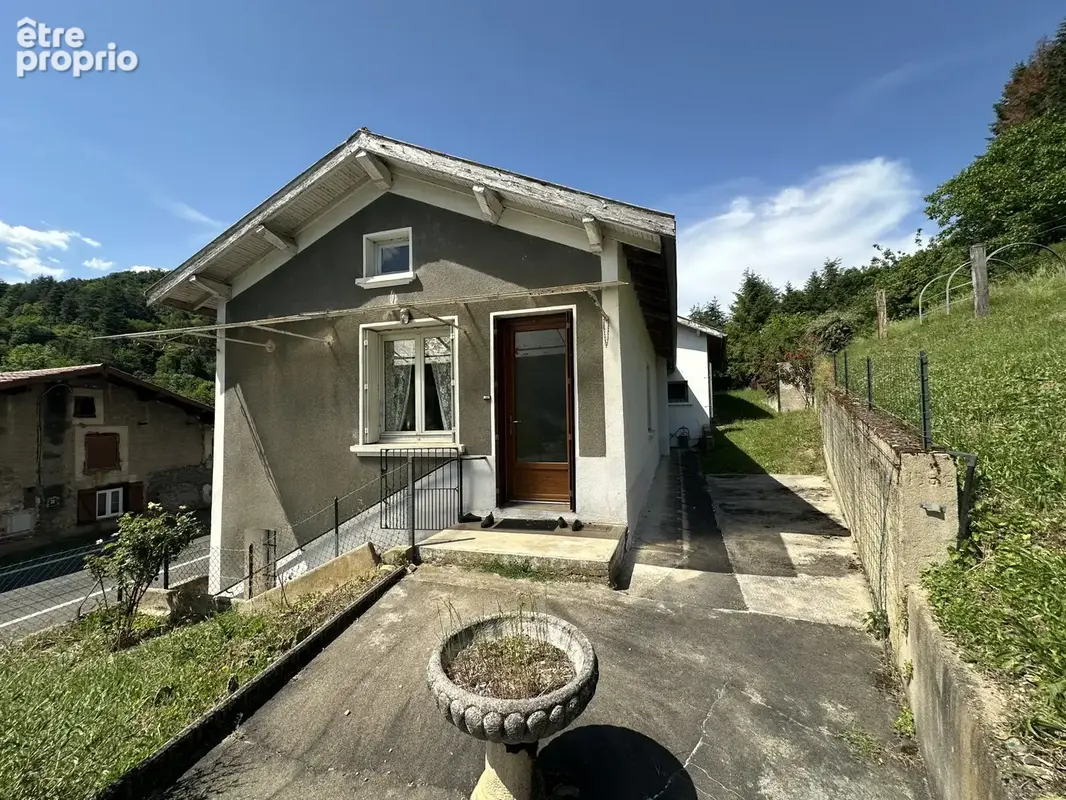 Maison individuelle à rénover, grand terrain et garage indépendant - photo 2
