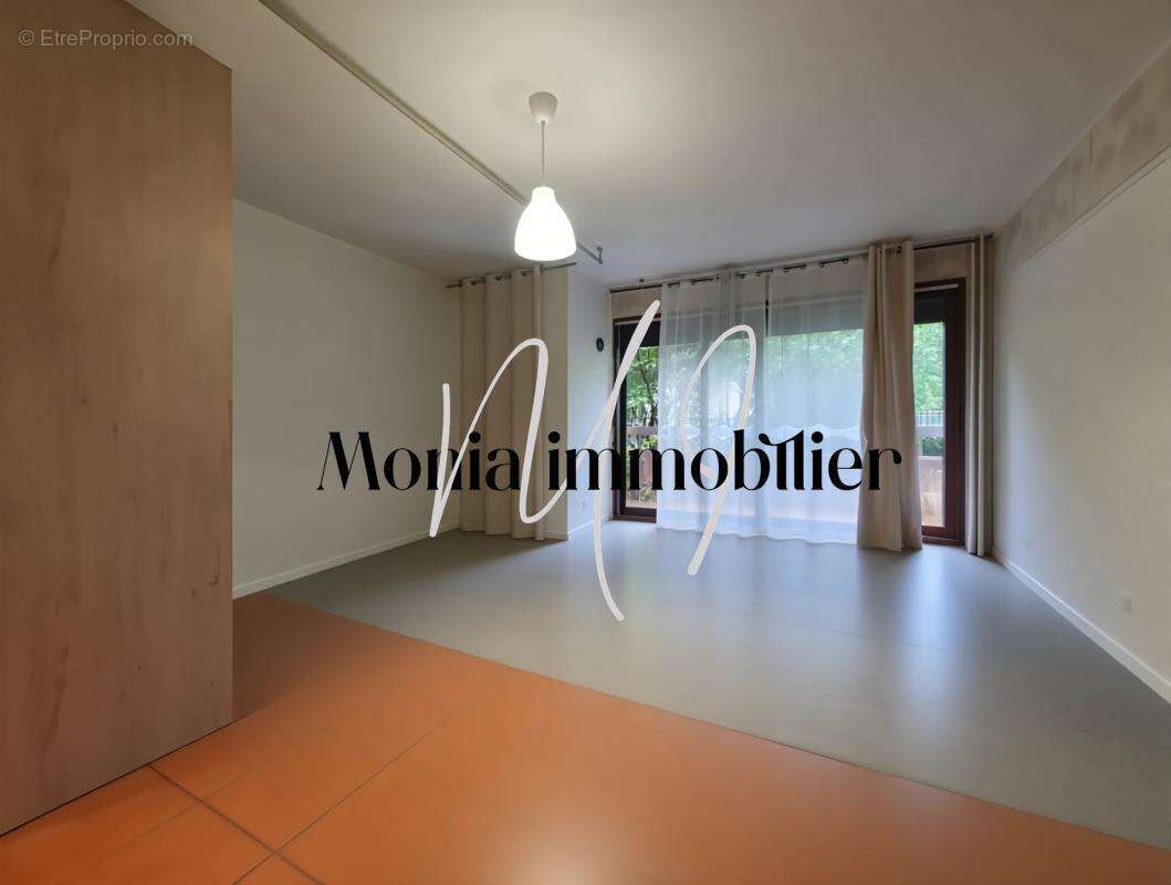 Appartement à TREMBLAY-EN-FRANCE