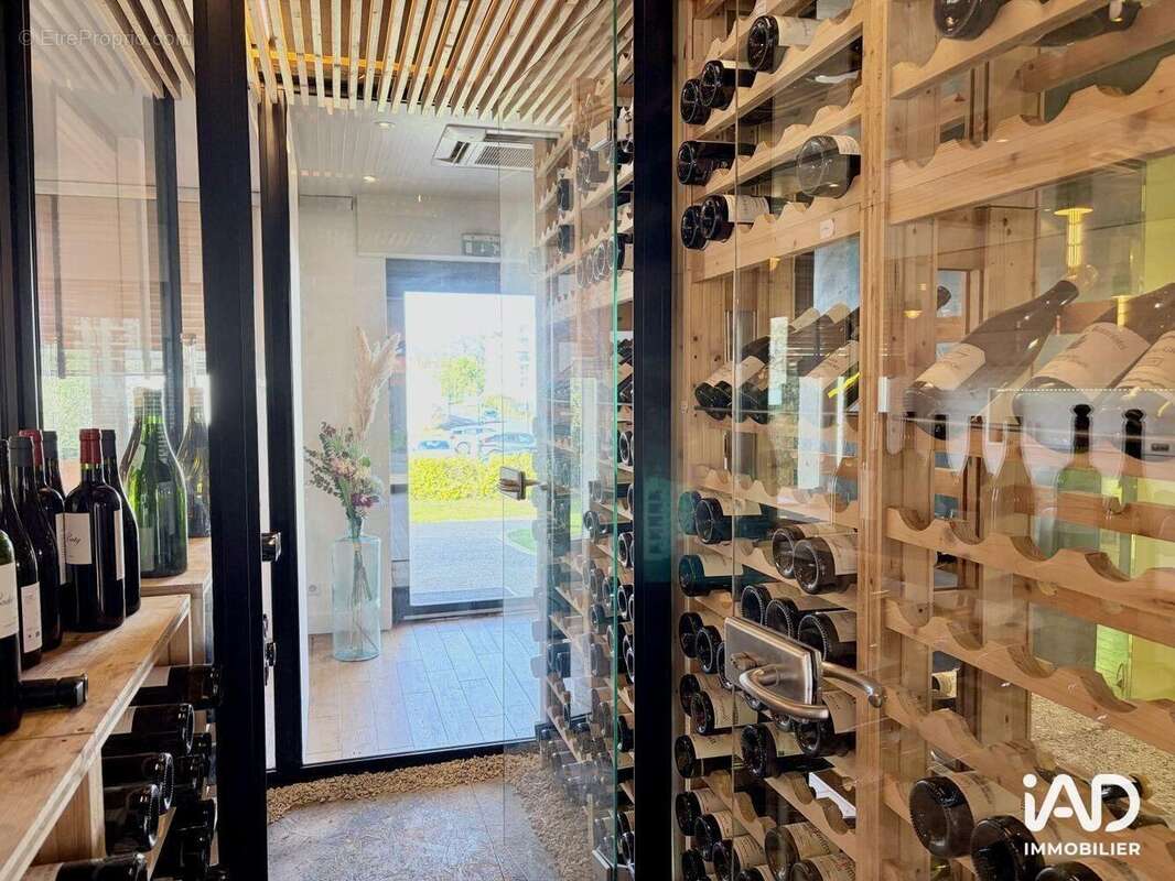 Photo 3 - Commerce à BORDEAUX