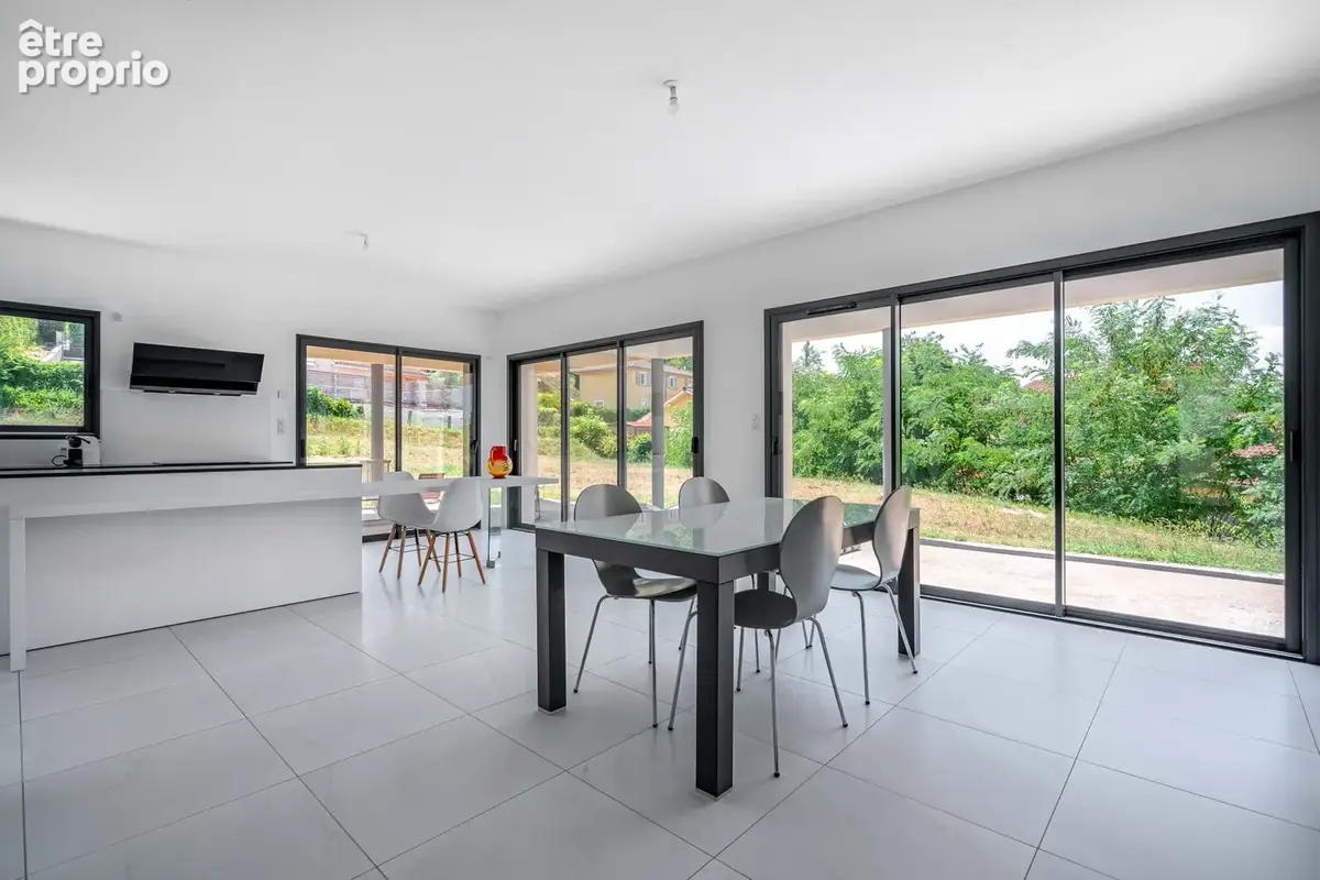 Maison tres recente  - 5 pieces - 181m2 montmerle sur saone - photo 6