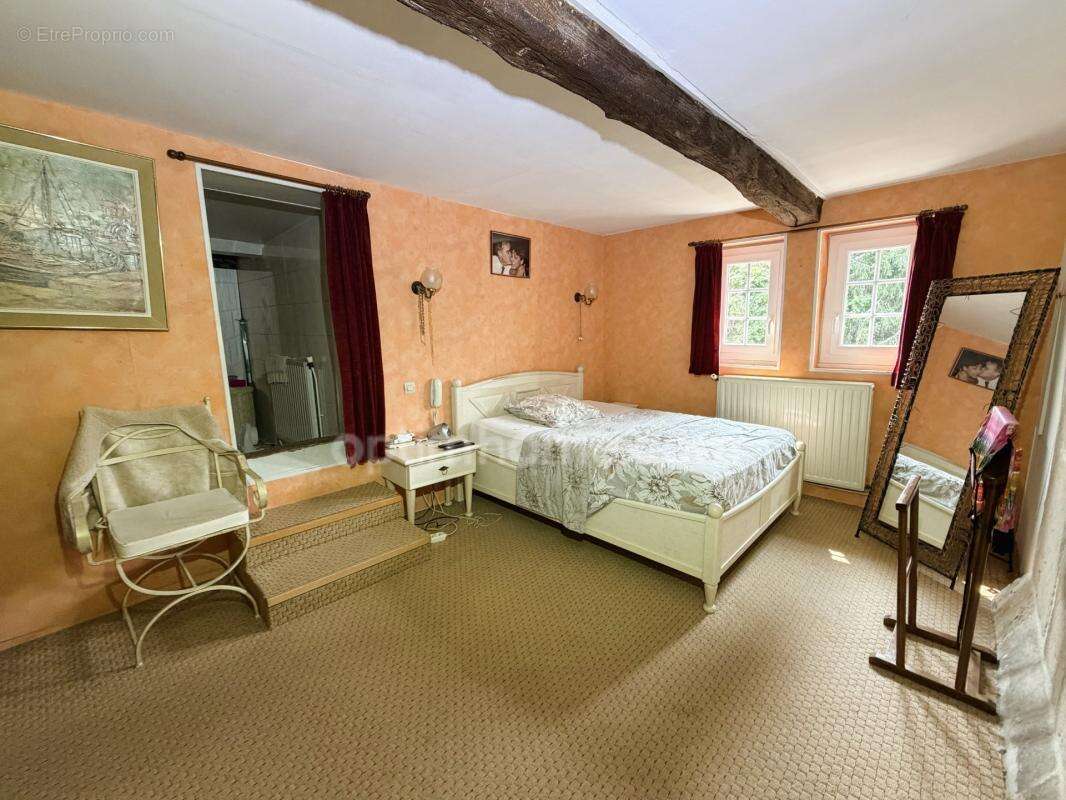 Maison normande de caractère de 121 m² avec 4 chambres, vie de plain-pied, Le Mesnil-Guillaume (14100), à moins de 10 minutes de - photo 19