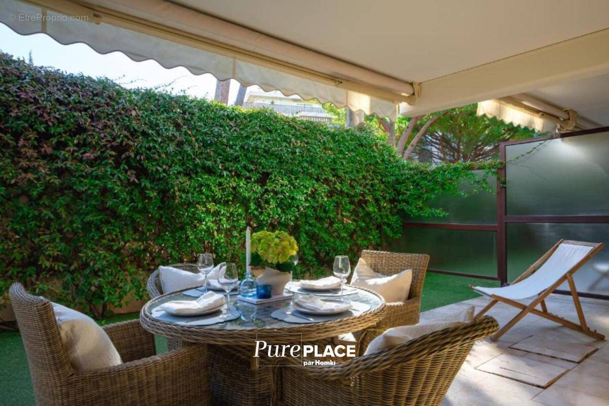 Appartement à CANNES