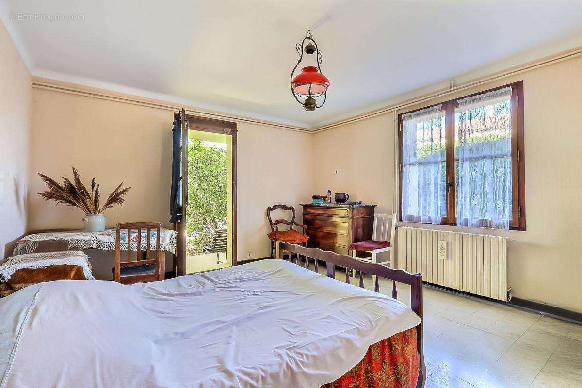 Maison à BOUILLARGUES