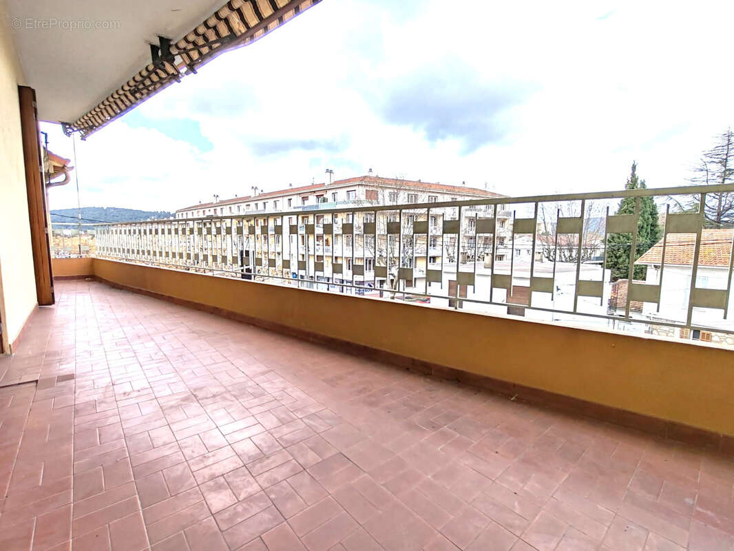 Appartement à DRAGUIGNAN