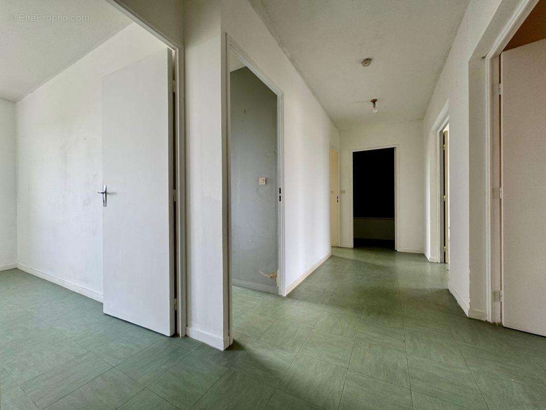 Appartement à VILLEFONTAINE