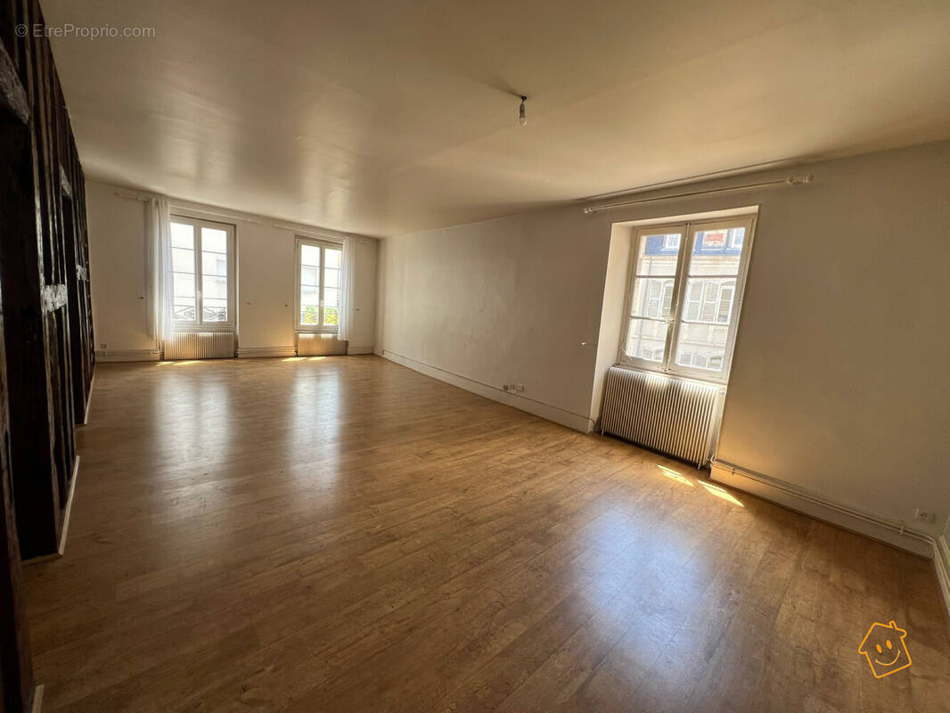 Appartement 103 m² à Bourges  - photo 5