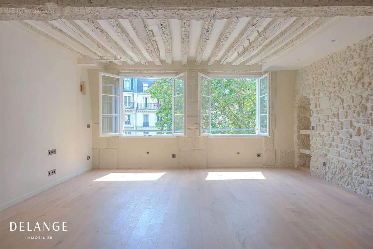 Appartement à PARIS-5E