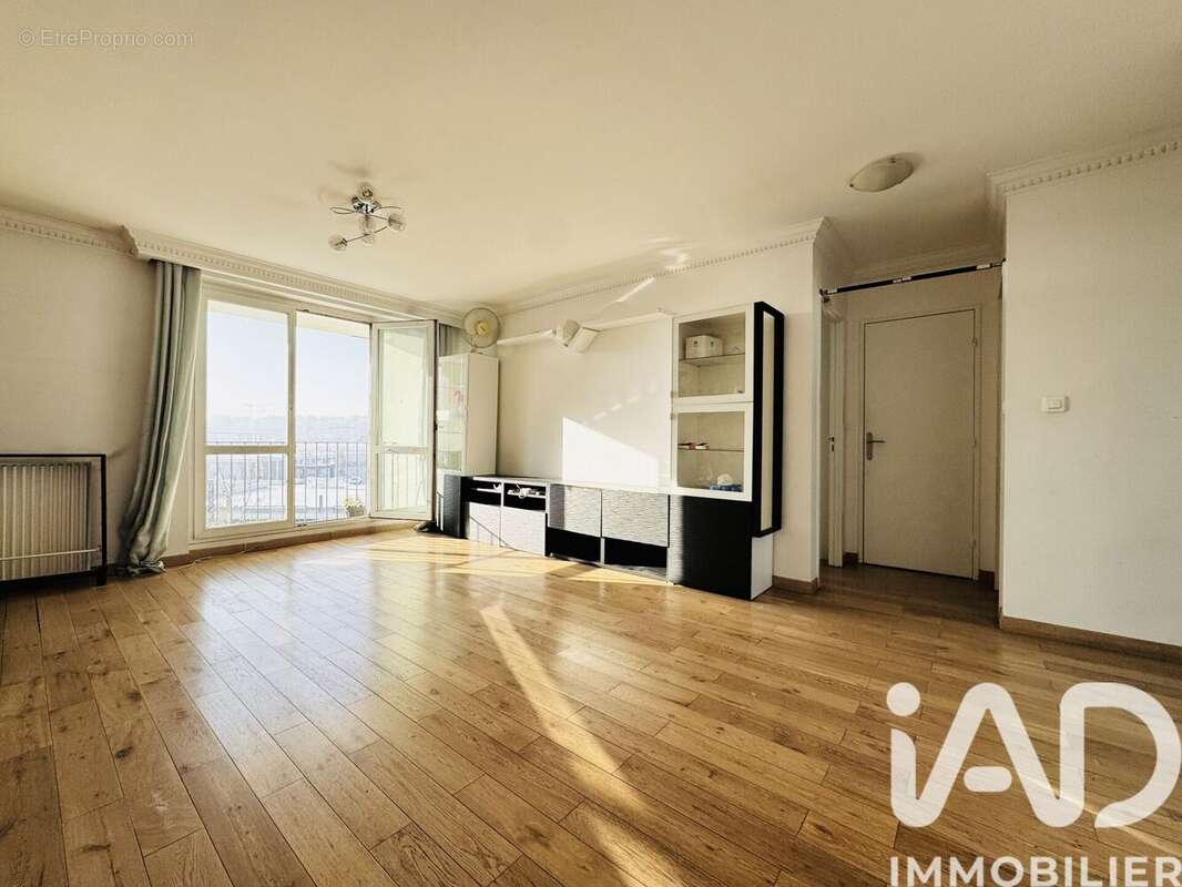Photo 9 - Appartement à ROSNY-SOUS-BOIS