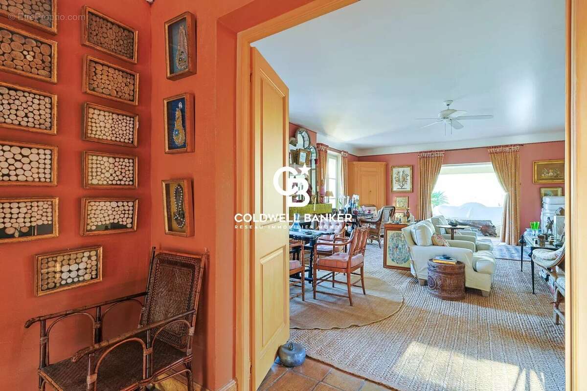 Maison à RAYOL-CANADEL-SUR-MER