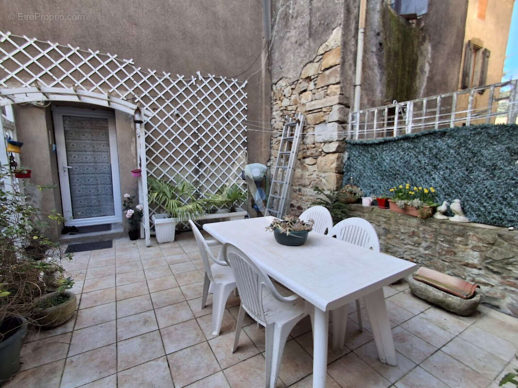 Maison à GRAISSESSAC