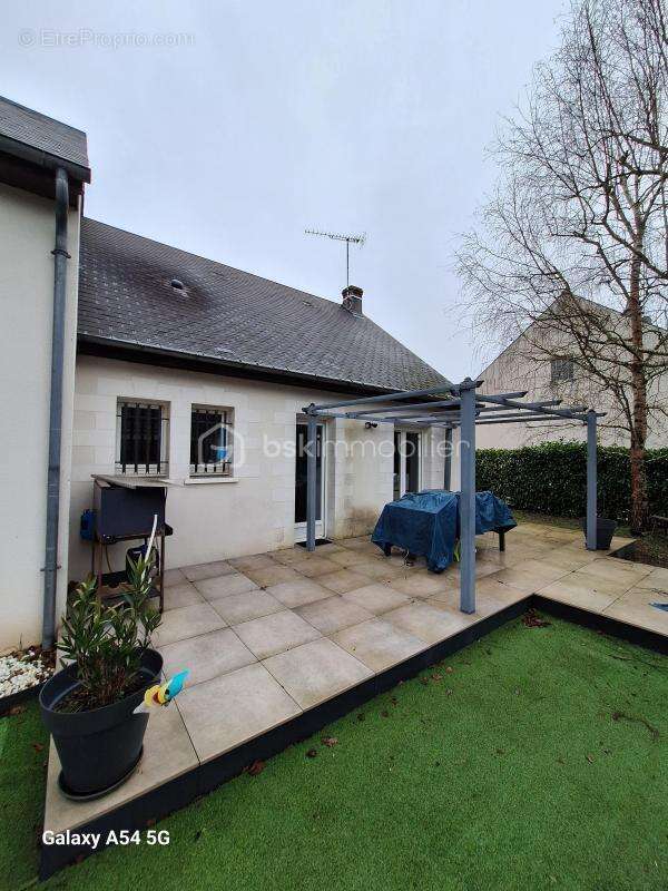 Maison à MONTS