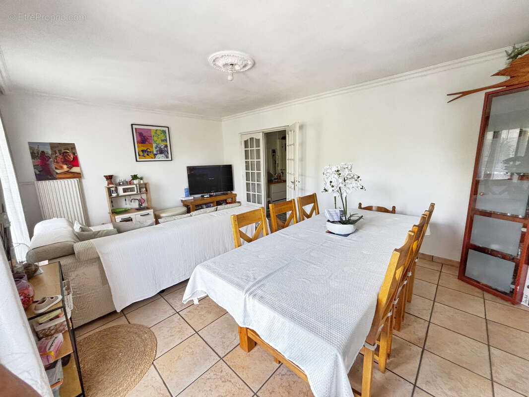Appartement à VENISSIEUX