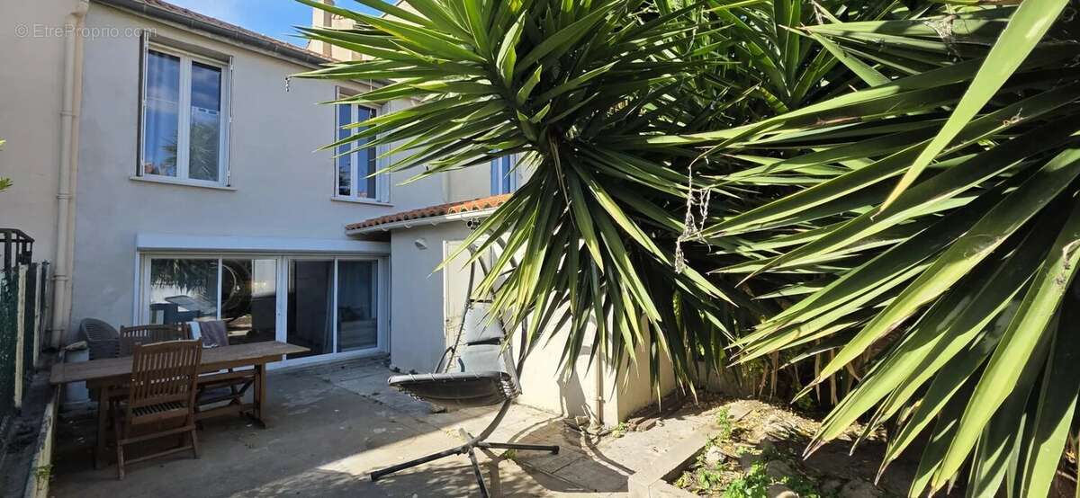 Maison à NARBONNE