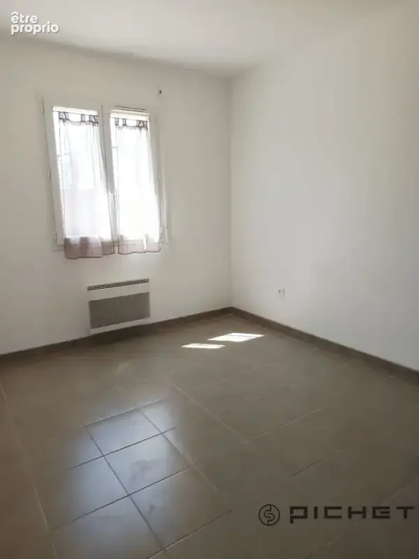 Maison 3 chambres avec garage et jardin - photo 11
