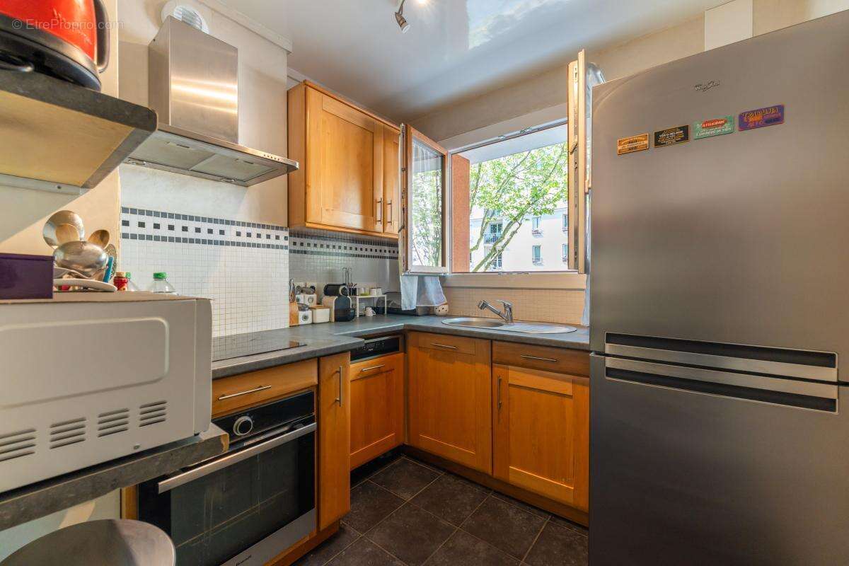 Appartement à ISSY-LES-MOULINEAUX