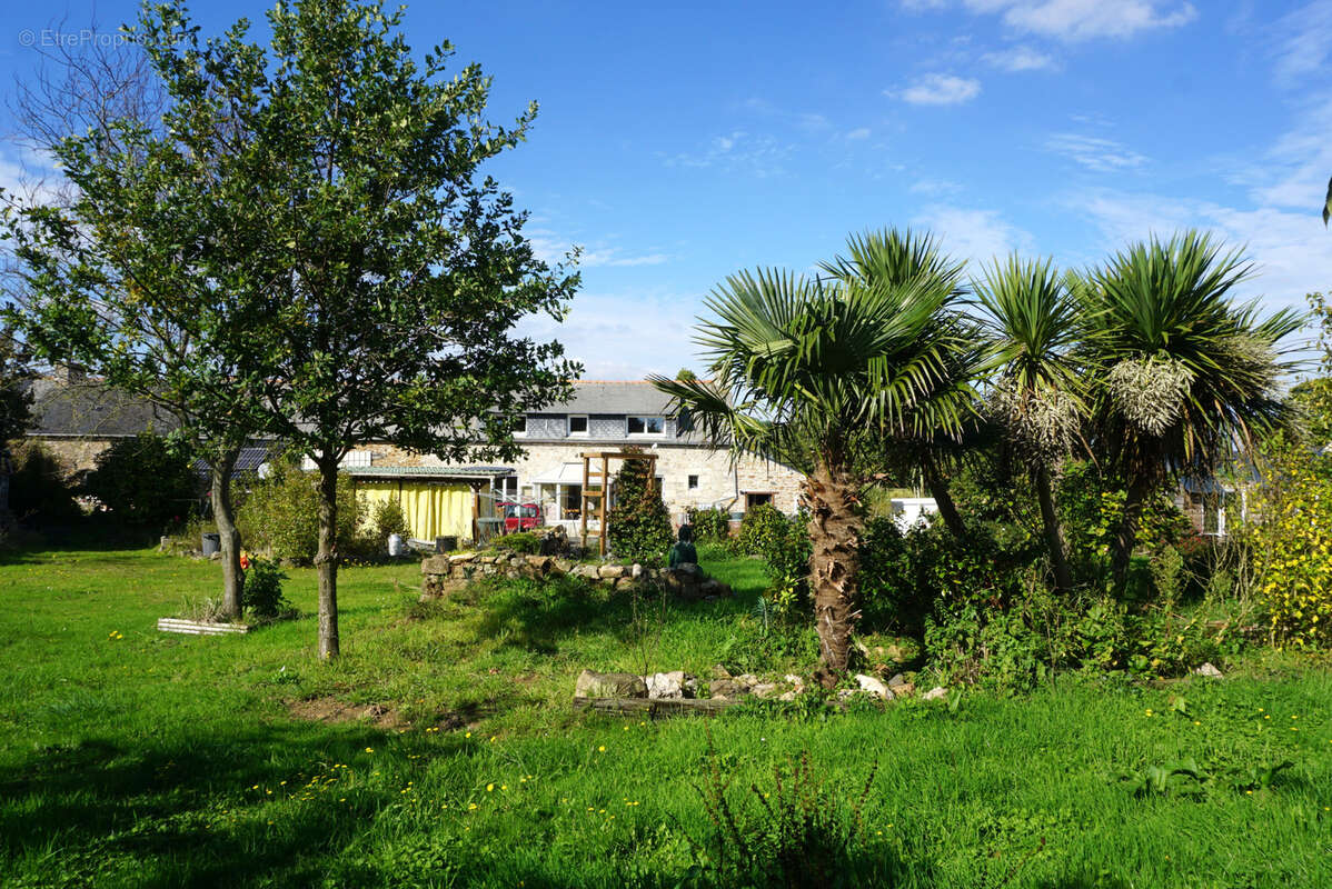 Maison à GUINGAMP