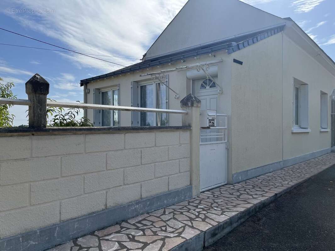 Maison 78 m² à Saumur  - photo 5