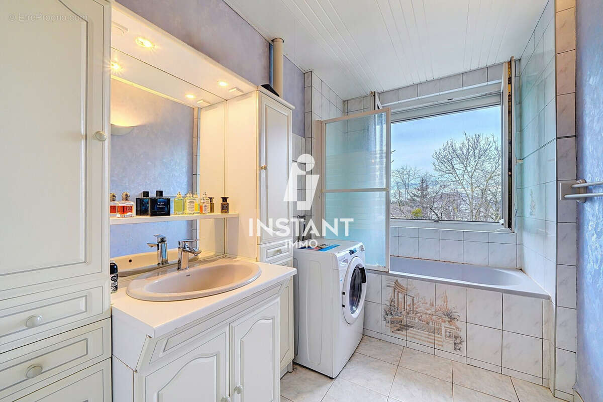 Appartement à LIMEIL-BREVANNES