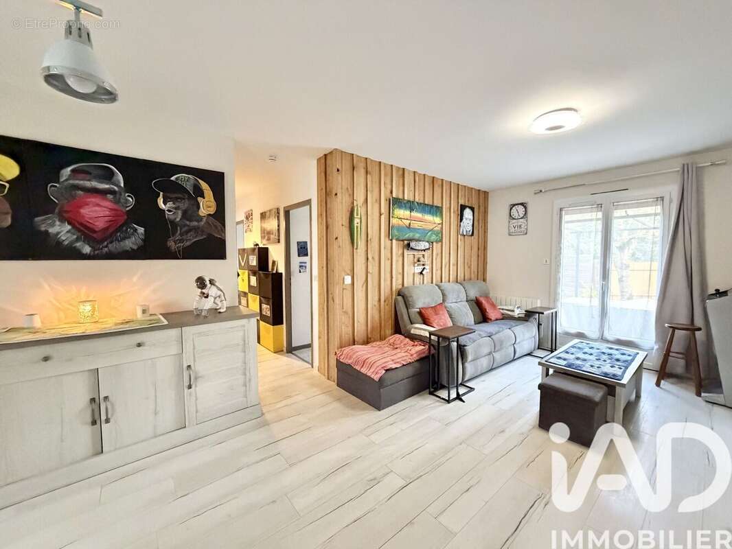 Maison 86 m² à Mios  - photo 4