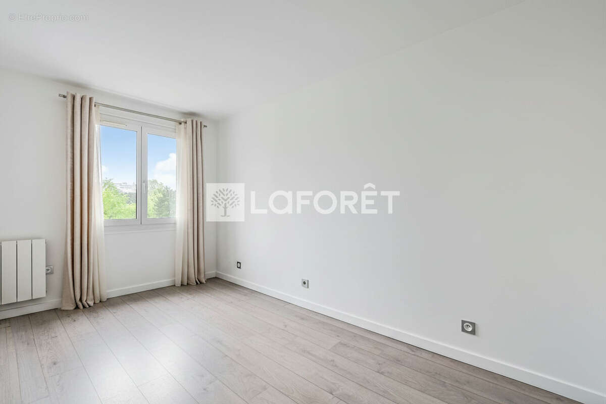 Appartement à PARIS-12E