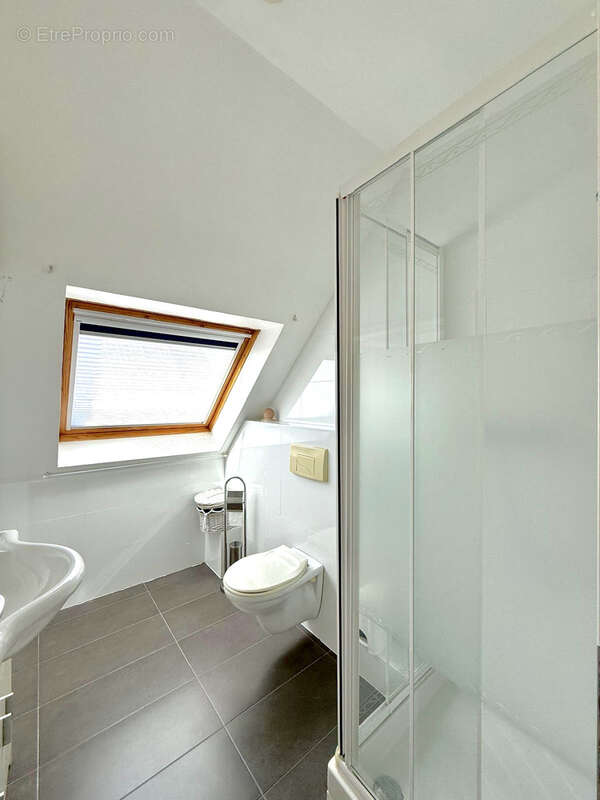 Berstett - L’esprit maison dans une petite copropriété   5 pièces de 141,63 m2 avec jardin, terrasse, garage - photo 21