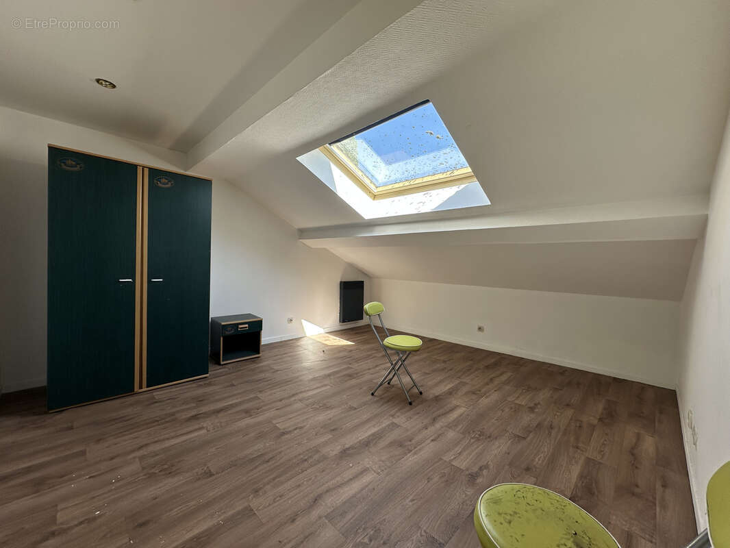 REIMS - Immeuble 3 appartements secteur CERNAY / HENRI BARBUSSE - photo 10