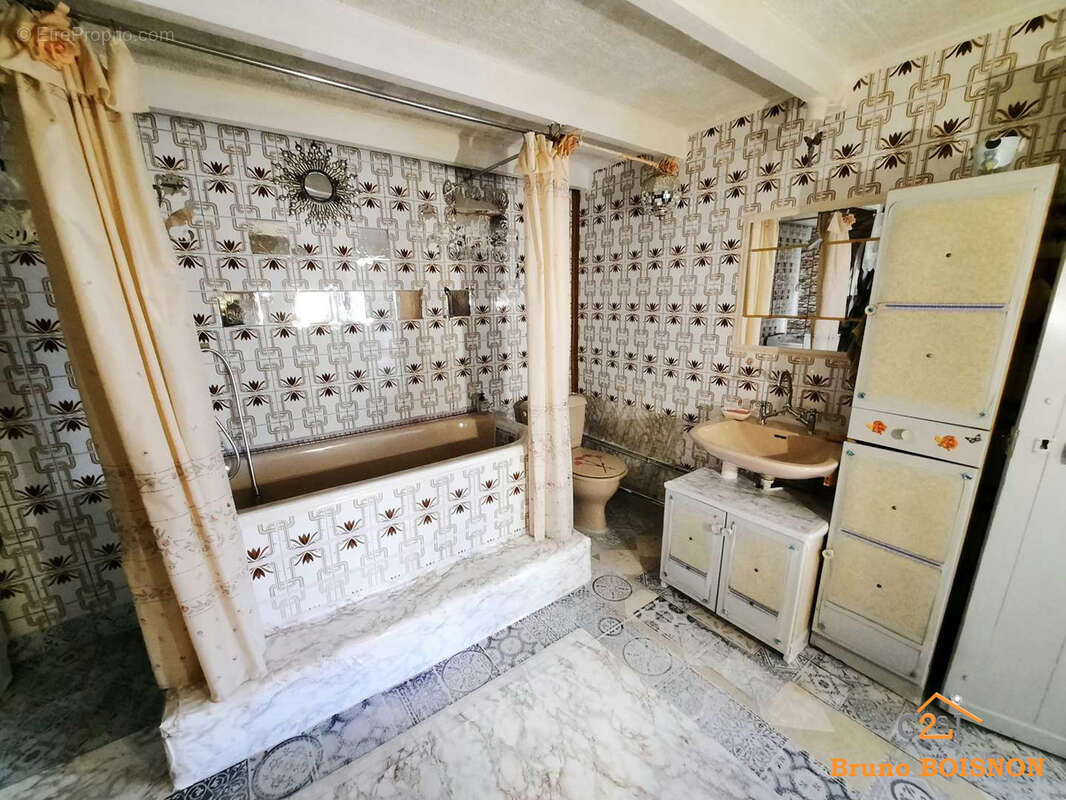 Maison à ROCHECORBON