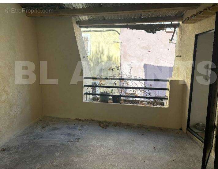 1000003668 - Maison à BRIGNOLES