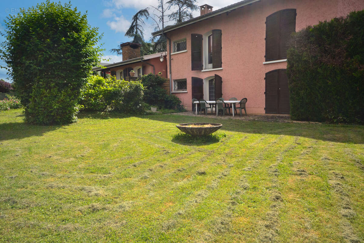 Maison à VILLEFRANCHE-SUR-SAONE