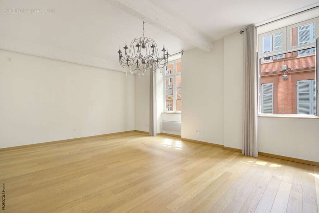 Appartement 92 m² à Toulouse  - photo 2