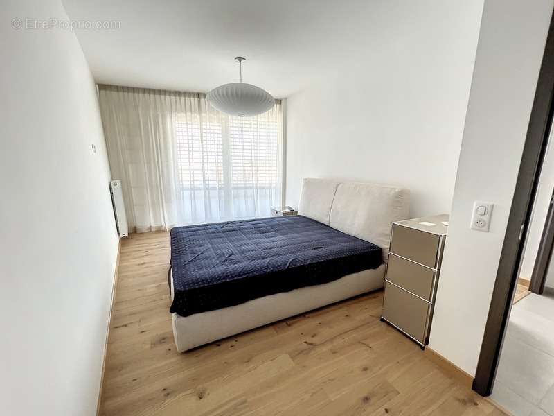 Appartement à REIGNIER