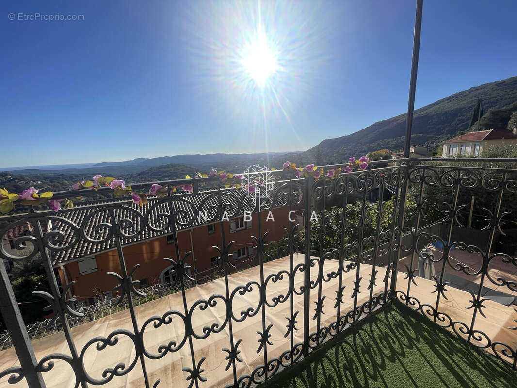 Appartement à GRASSE