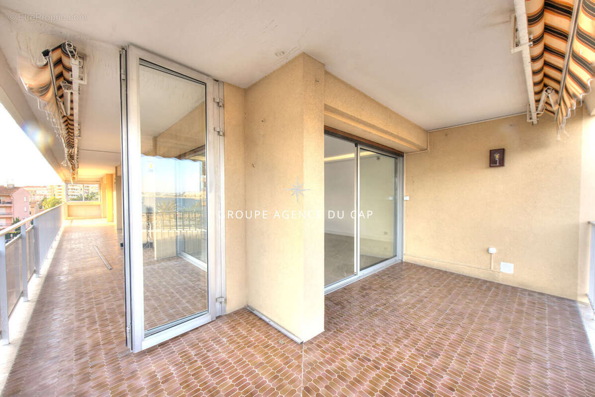 Appartement à FREJUS
