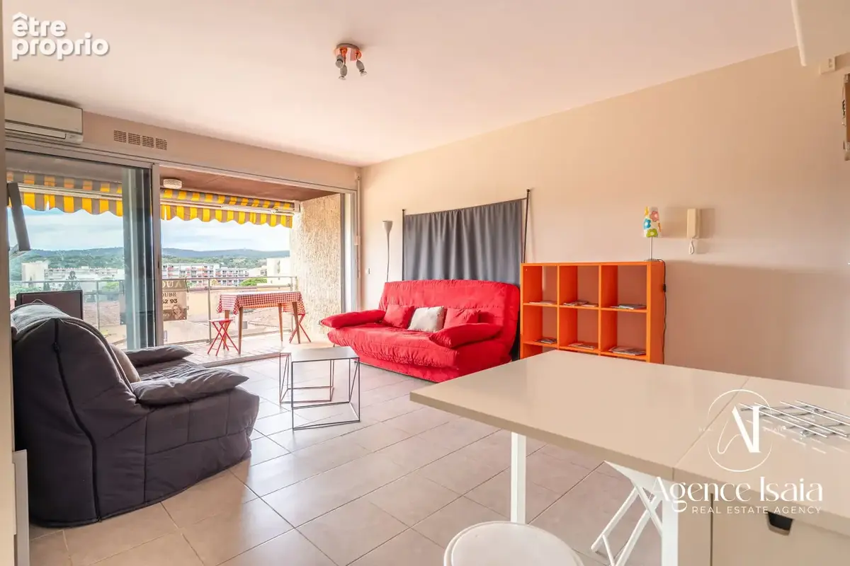 Appartement 1 pièce 29 m² à vendre à Le Lavandou (83980) - photo 4