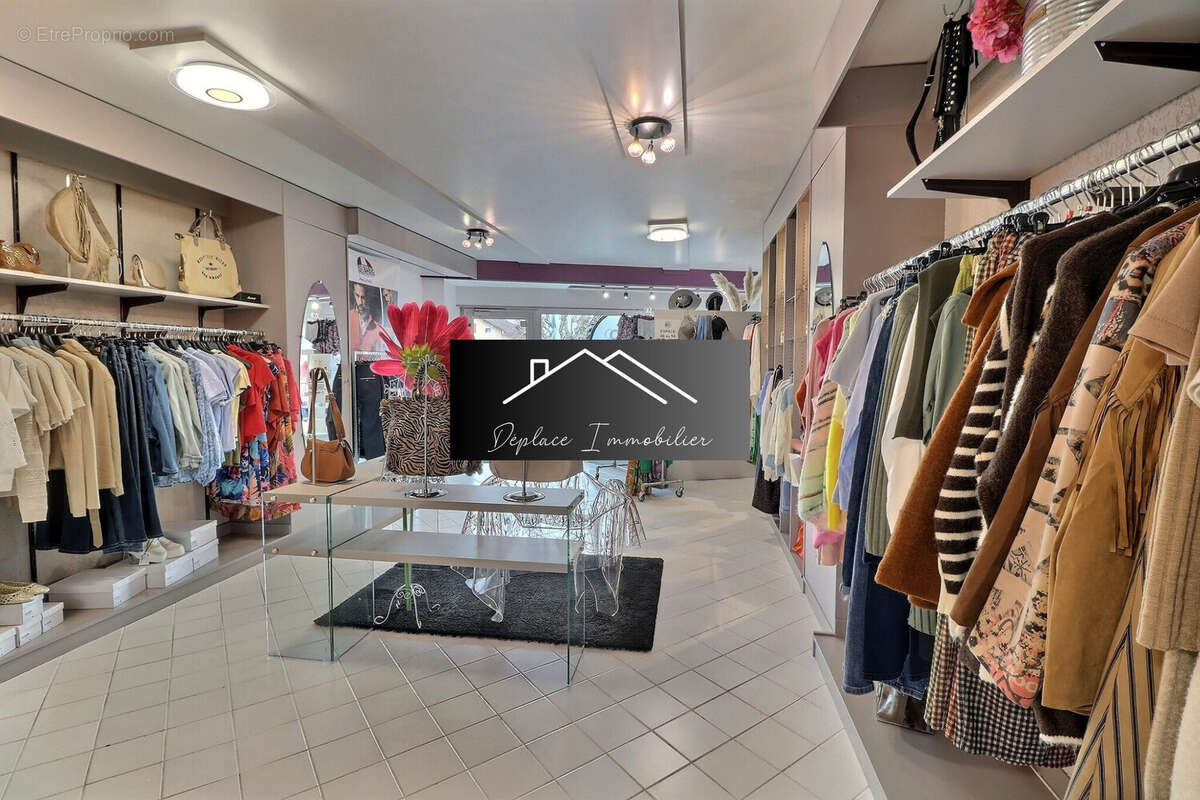 Commerce à DOUVAINE