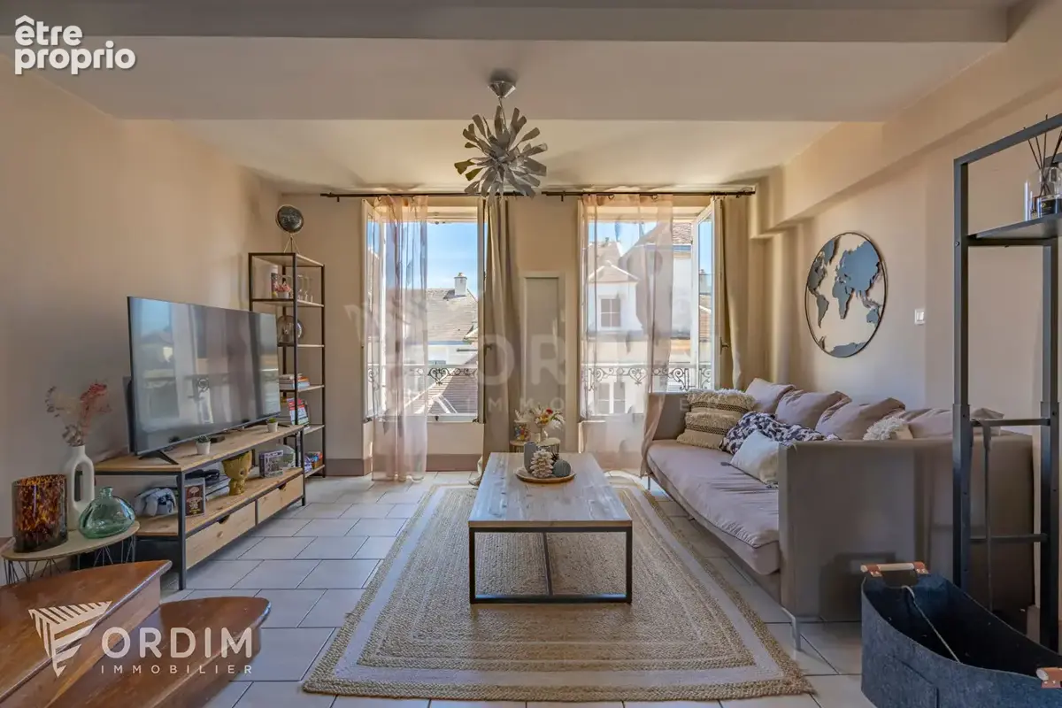 F2 en duplex, vendu meublé !!! - photo 3
