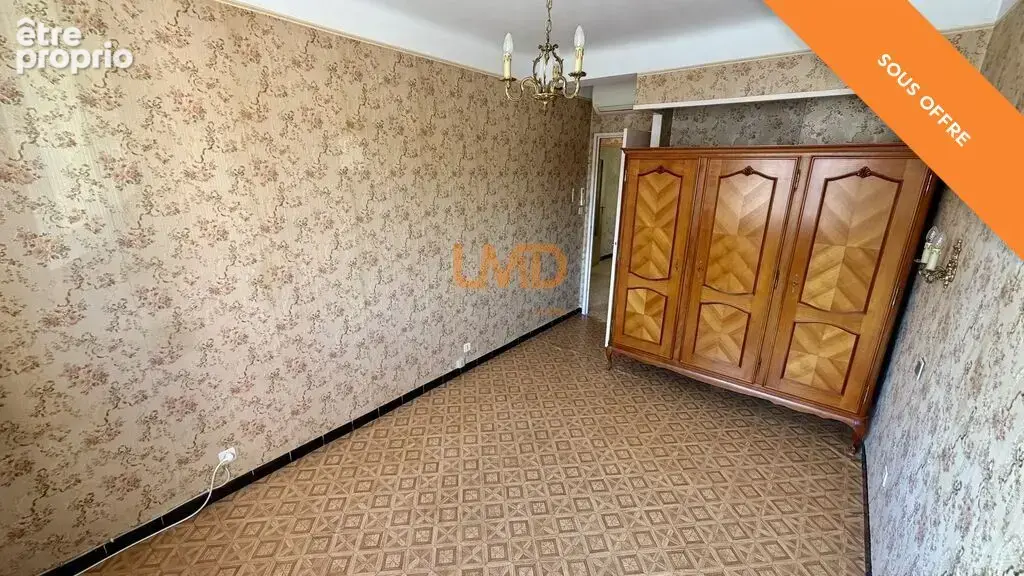 Trans-en-Provence – T2 55 m² – balcon sans vis-à-vis – garage – - photo 8