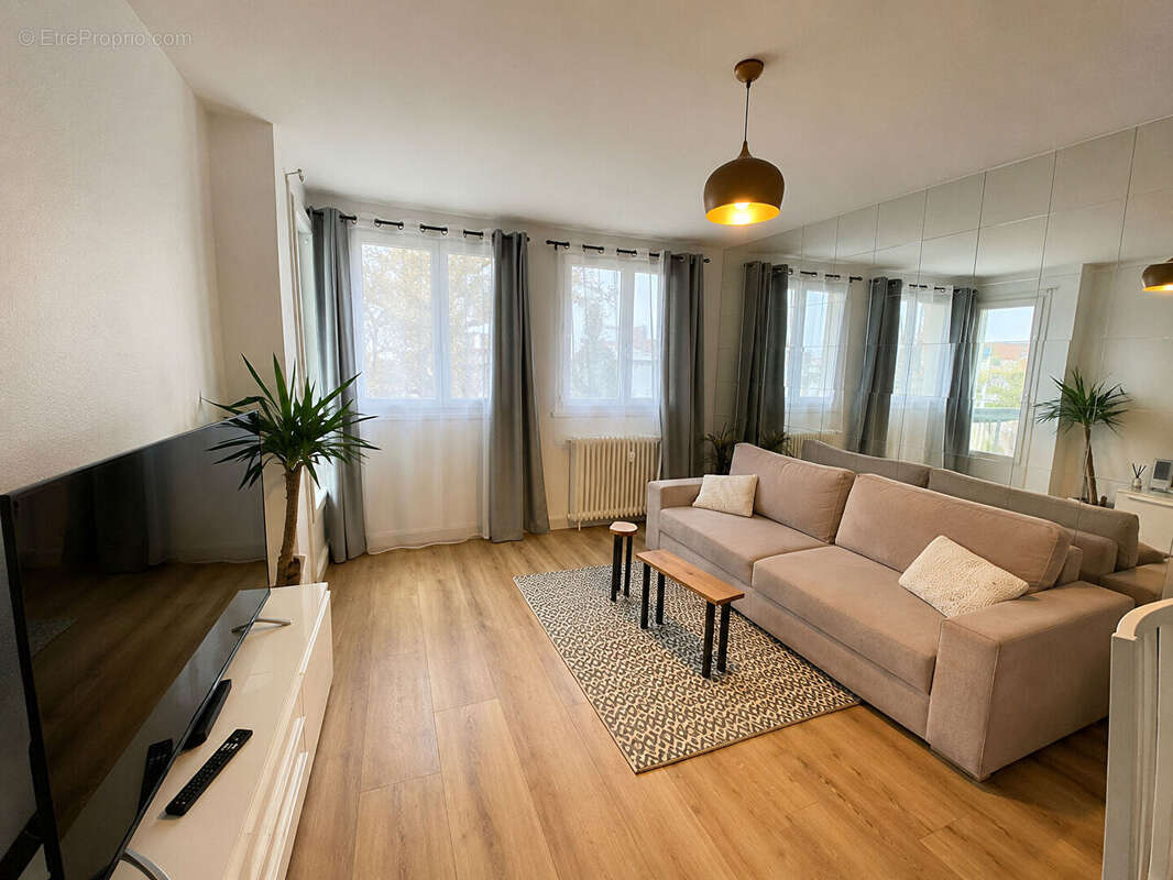 Appartement à MONTMORENCY