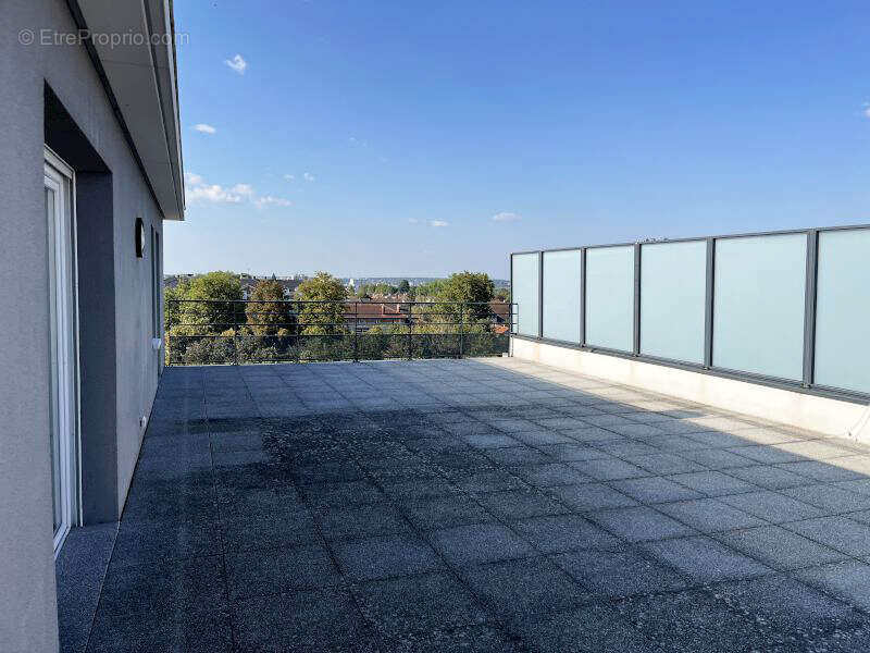 Appartement 77 m² à Quincy-Sous-Senart  - photo 7