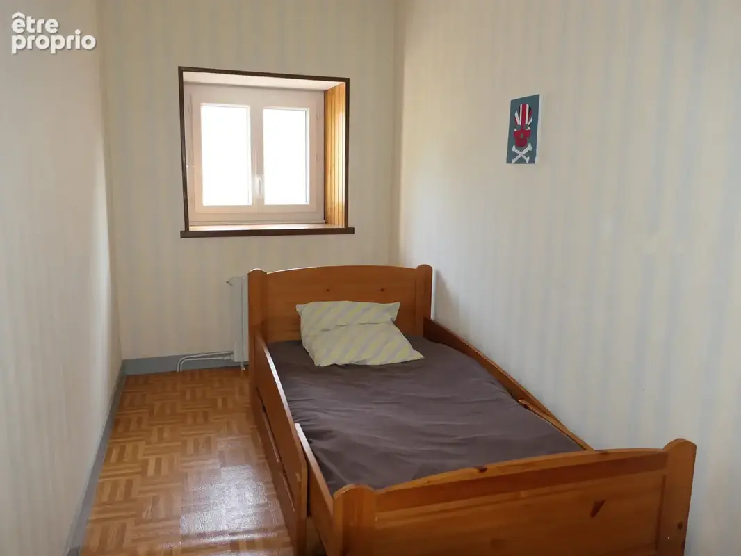Emnsemble immobilier borde par le canal du nivernais - photo 12